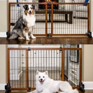 DOGGY GATE (NEVER USED, GREAT CONDITION!)